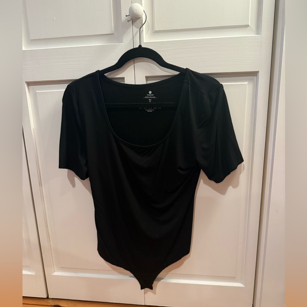 Poseshe Size 1x elbow sleeve scoop neckWomen’s Body suit